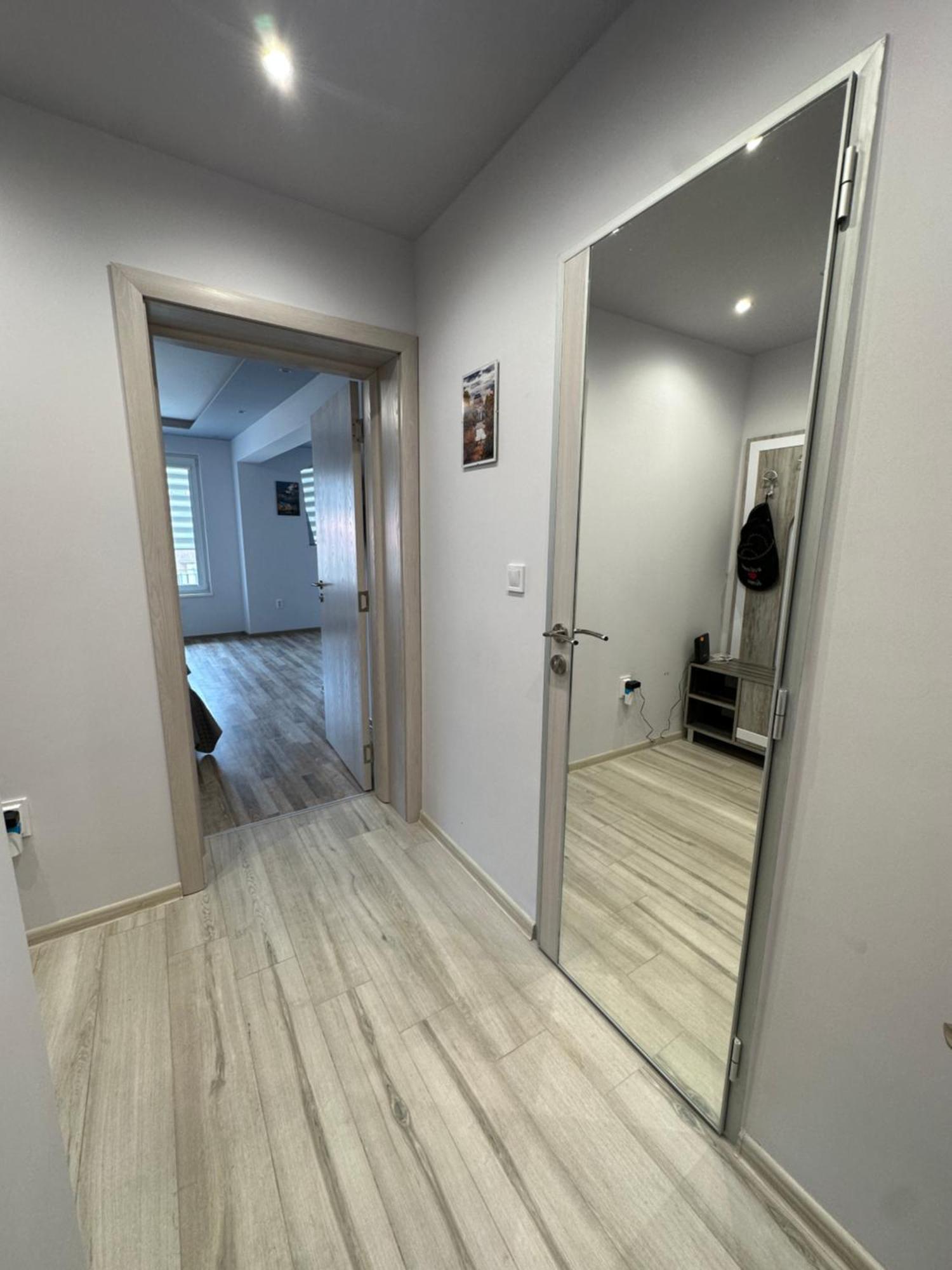 Central Vista Apartment By Mit Sofya Dış mekan fotoğraf